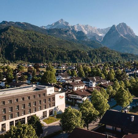 Aja Garmisch-Partenkirchen Luaran gambar