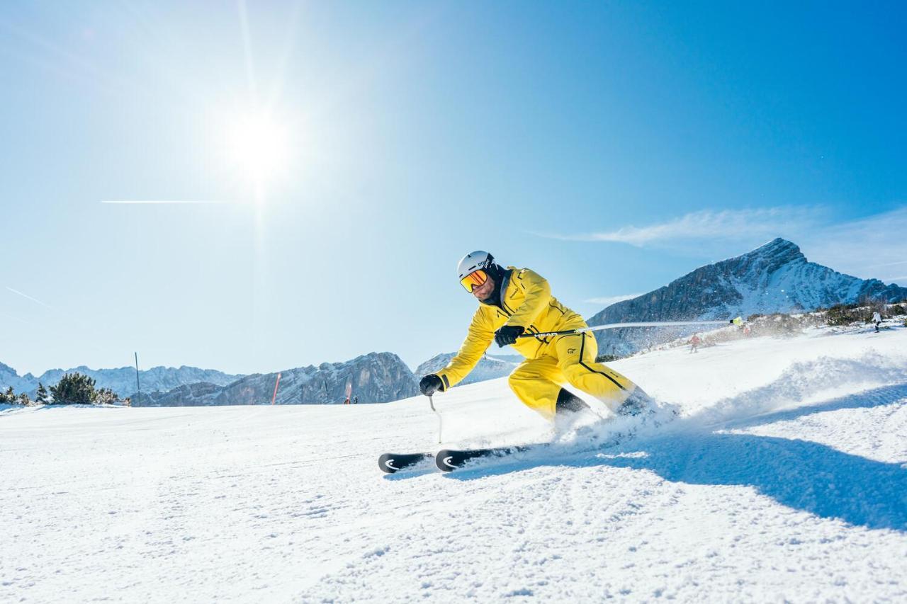 Aja Garmisch-Partenkirchen Luaran gambar